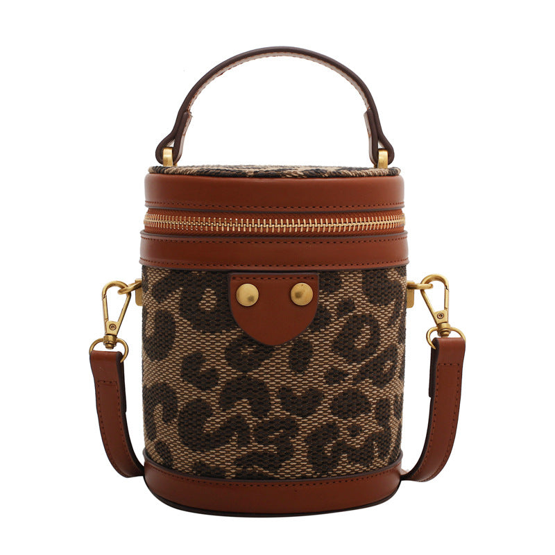 Ladies Winter Rivet Fashion Leopard Print Handbag