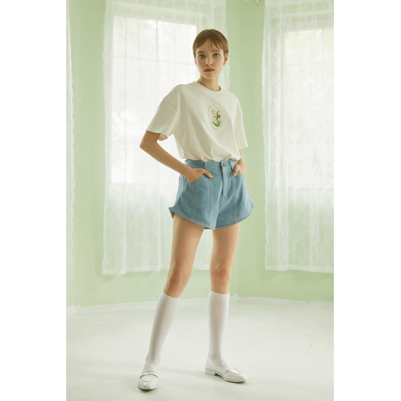 Women's lace denim shorts