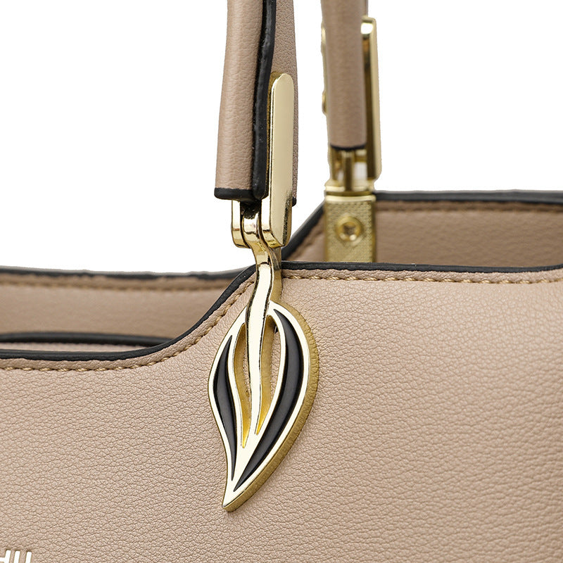 Fashion Women's Versatile Multi-layer Shoulder Messenger Bag