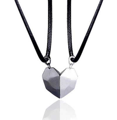 Minimalist Lovers Matching Friendship Heart Pendant Couple Magnetic Distance Faceted Heart Pendant Necklace Couple Jewelry