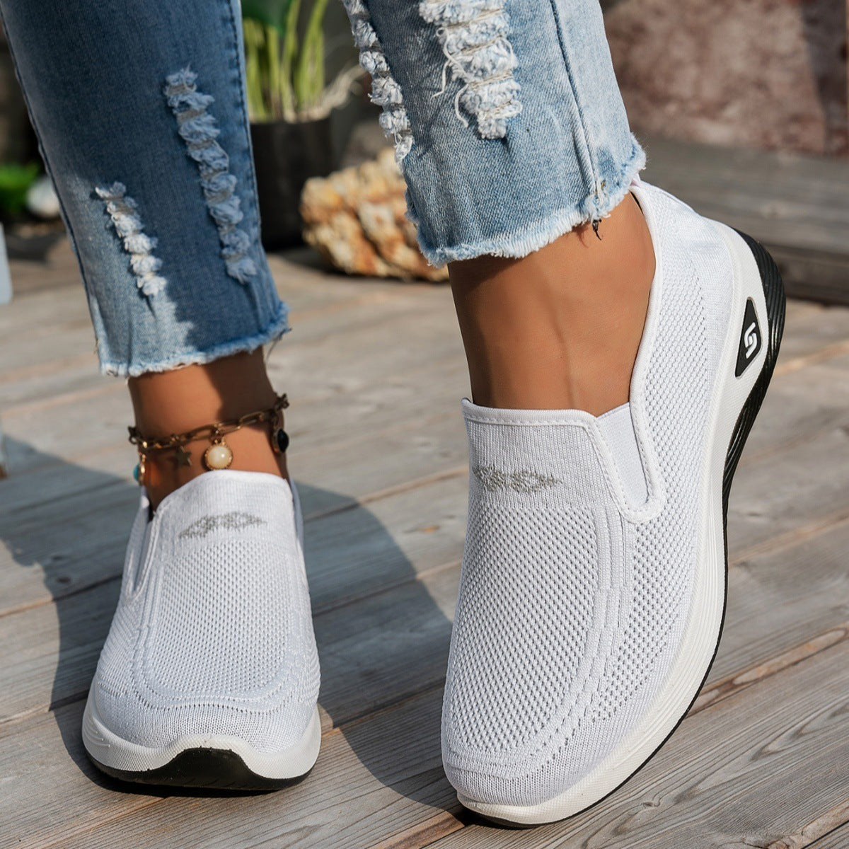 Women's Breathable Lightweight Comfortable Casual Shoes