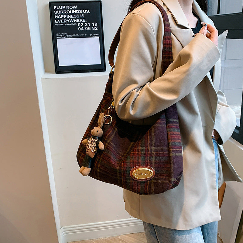 Autumn And Winter Large Capacity Woolen Bag For Women