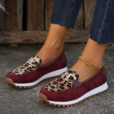 Fashion Women's Summer Metal Buckle Flat Shoes